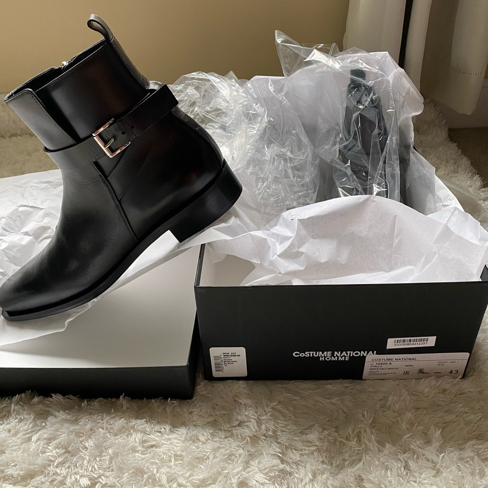 Costume national black side buckle boots size 10 (43)